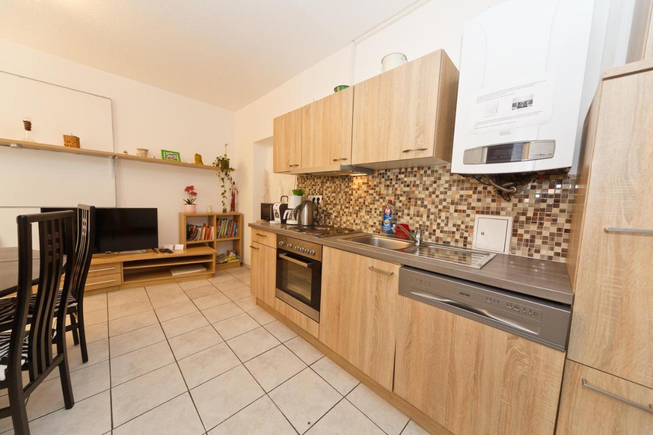 Apartments In Vienna Near Schoenbrunn & Westbahnhof - Keyless Check-In Εξωτερικό φωτογραφία