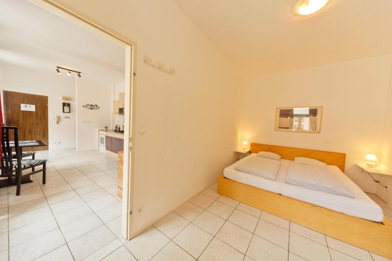 Apartments In Vienna Near Schoenbrunn & Westbahnhof - Keyless Check-In Εξωτερικό φωτογραφία