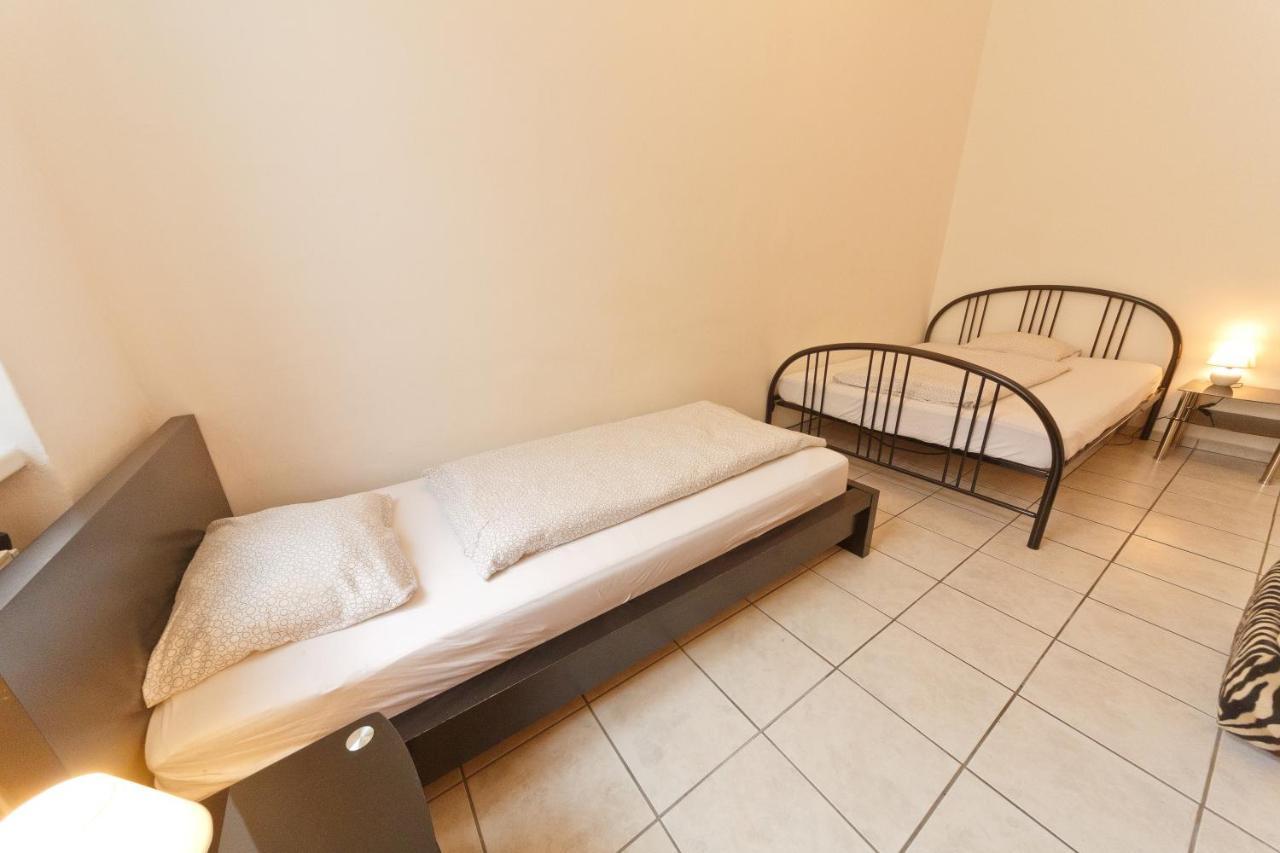 Apartments In Vienna Near Schoenbrunn & Westbahnhof - Keyless Check-In Εξωτερικό φωτογραφία