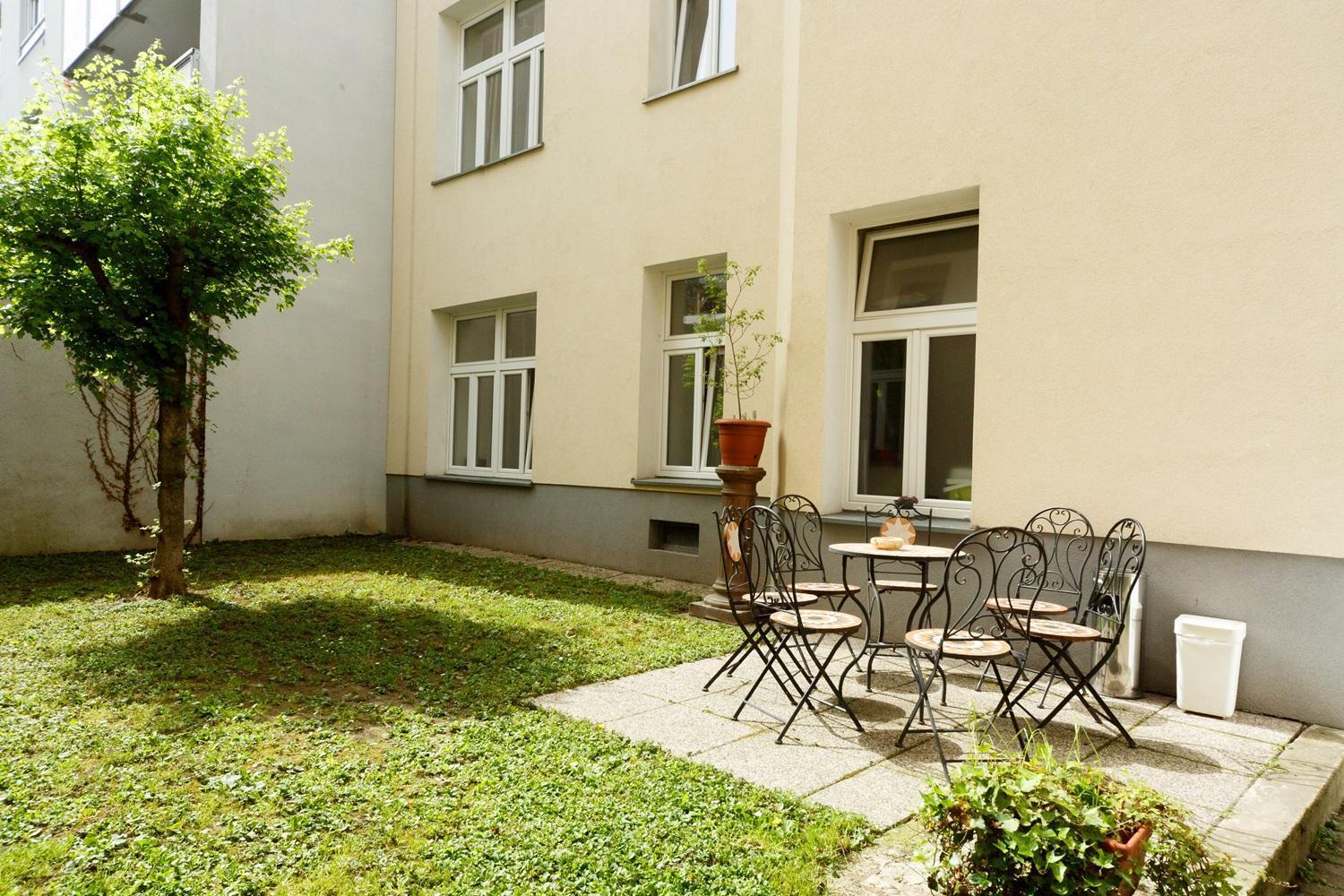 Apartments In Vienna Near Schoenbrunn & Westbahnhof - Keyless Check-In Εξωτερικό φωτογραφία